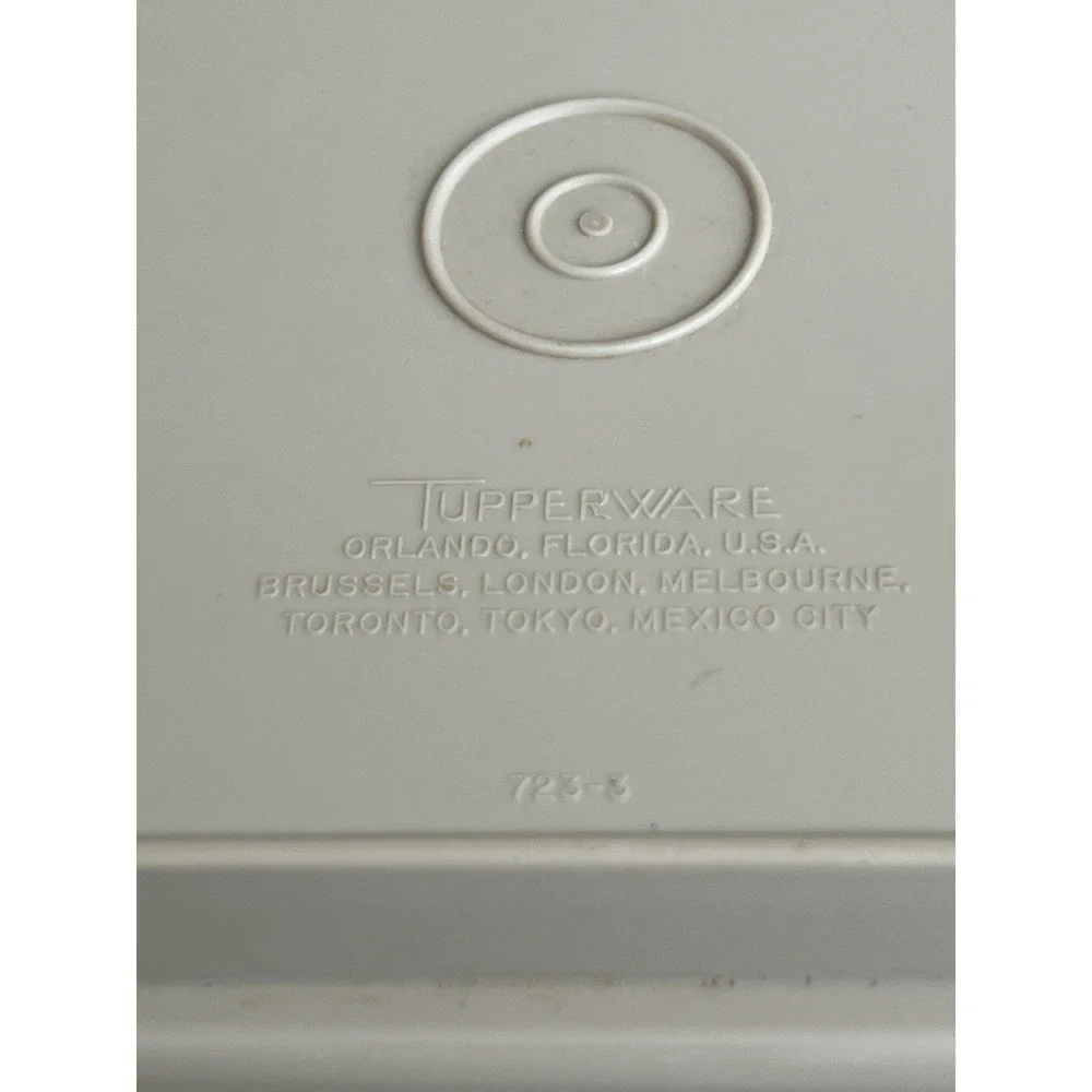 Tupperware deviled egg